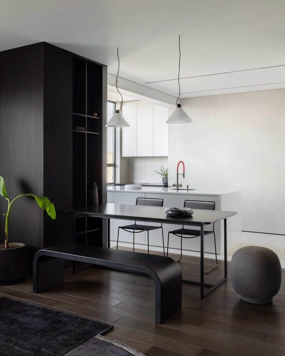 Sàn gỗ Walnut trong không gian hiện đại